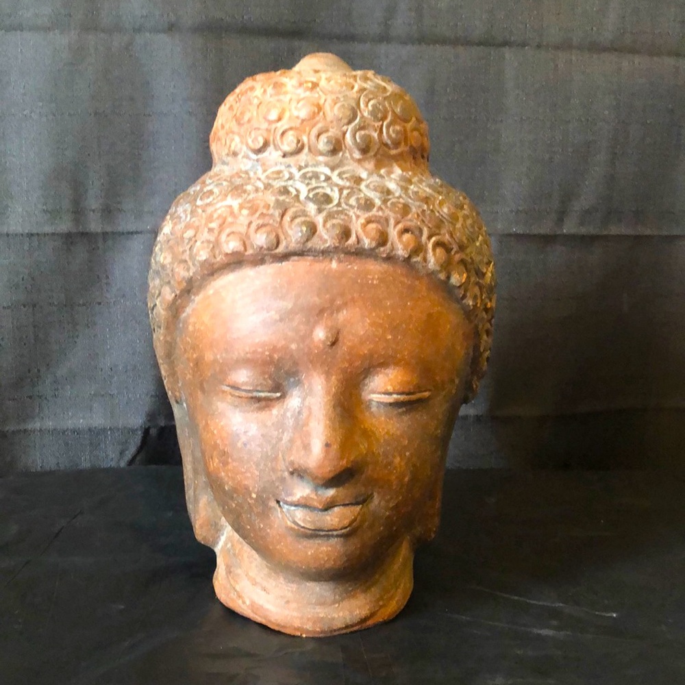 Buddha meditating: outstanding terra cotta pottery head highly detailed VTG
